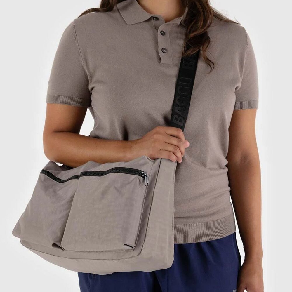 NWT Baggu Large Cargo Crossbody - Dove